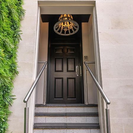 Large Stylish Studio In The Heart Of The City Бат Екстер'єр фото